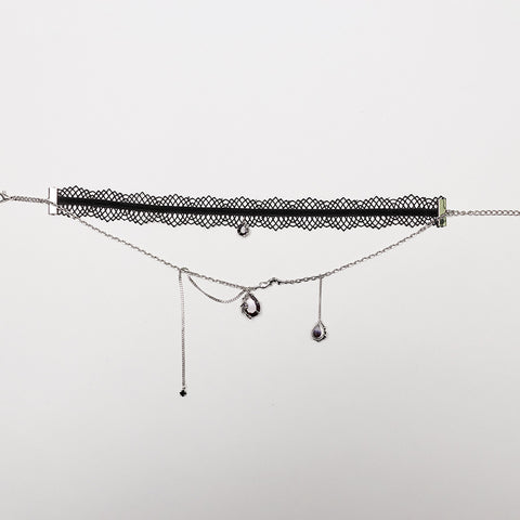 Goth Lace Gradient Pendant Choker