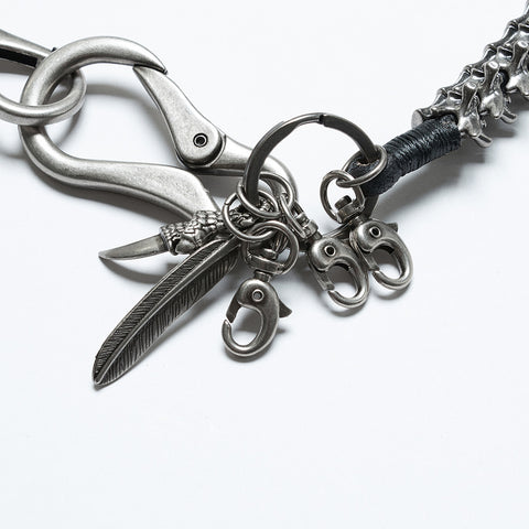 Apocalypse punk skeleton leg chain