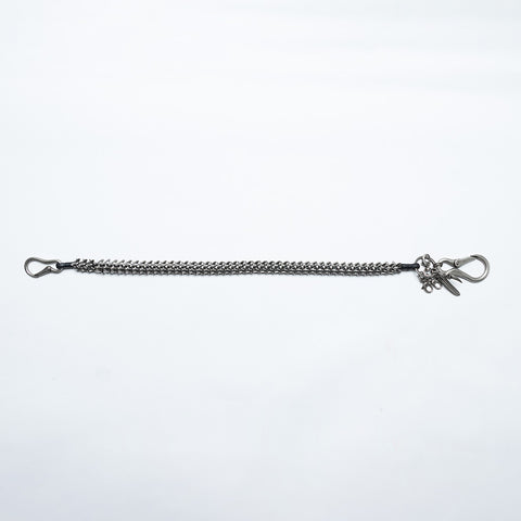 Apocalypse punk skeleton leg chain