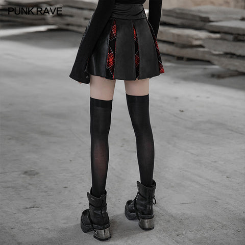 Multi-piece stitching half skirt