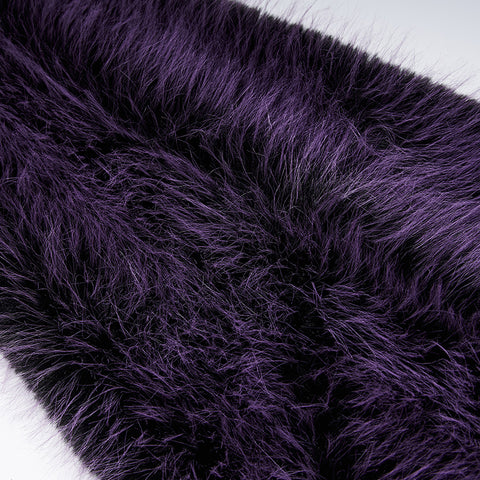 Punk cool girl hairy leg warmer