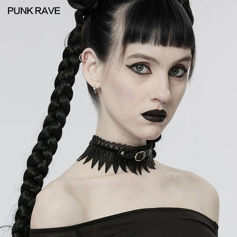 Gothic faux feather choker